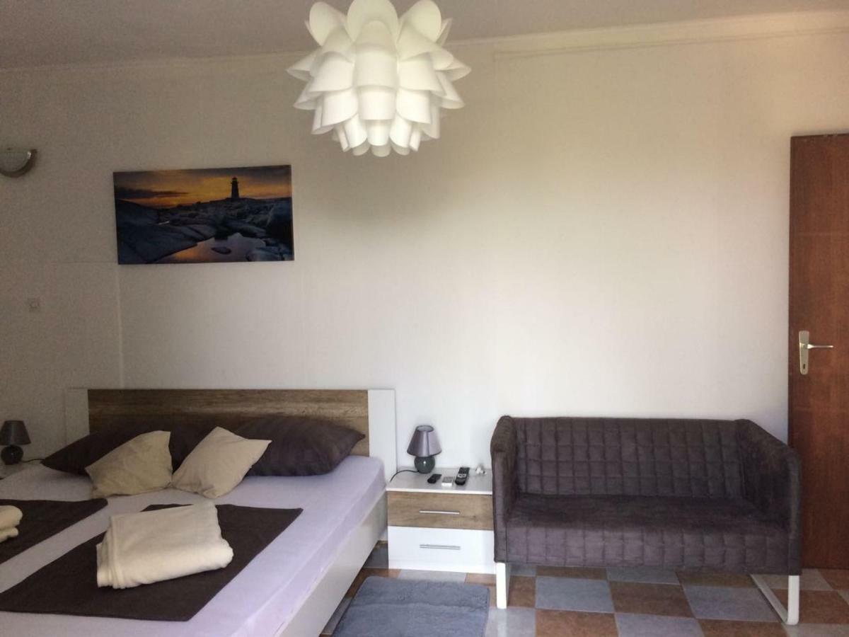 Apartmani Dana Сукошан Экстерьер фото